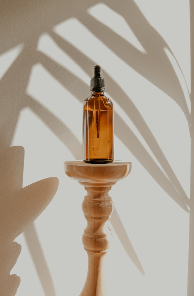 Kalina | Cramp Bark Womb Oil